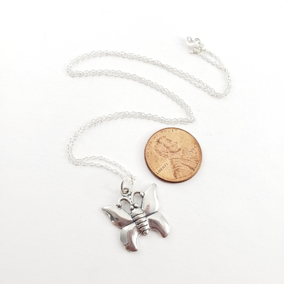 Butterfly pendant necklace in sterling silver dainty layer necklace - Picture 6 of 12